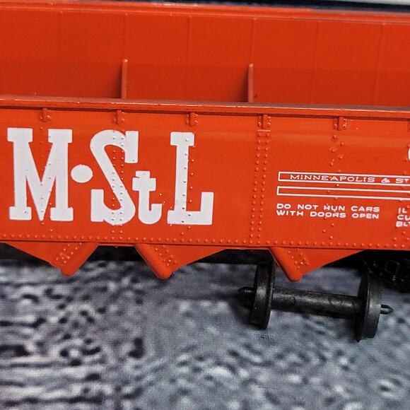 Vintage Bachmann H.O scale MSTL hopper train car red and white - Picture 4 of 10